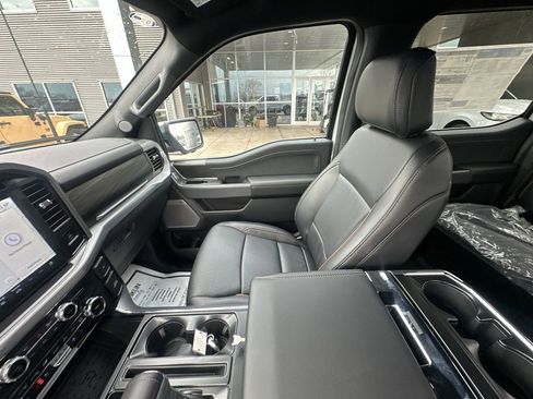 New 2026 Ford F150 Lariat w/ Equipment Group 501A Mid image 11