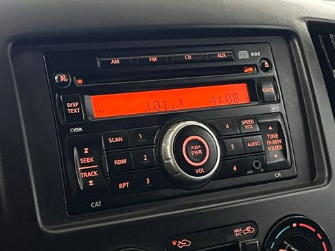 Used 2015 Chevrolet City Express LS w/ Appearance Package image 21