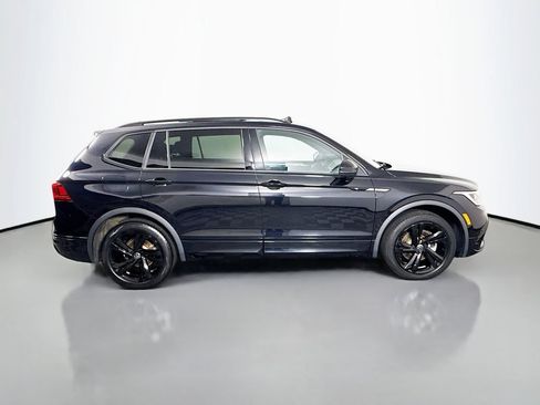 Used 2023 Volkswagen Tiguan SE R-Line AWD/4WD image 8