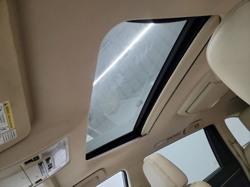 Used 2015 Toyota Highlander Limited image 24