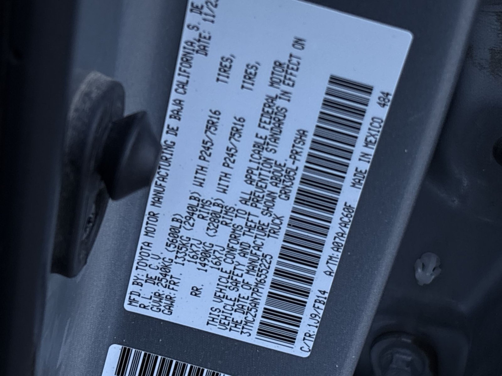 Used 2023 Toyota Tacoma SR AWD/4WD image 28