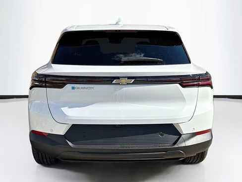 New 2026 Chevrolet Equinox EV LT image 7