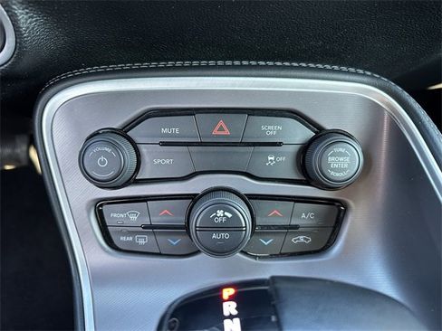 Used 2022 Dodge Challenger SXT w/ Cold Weather Group image 17