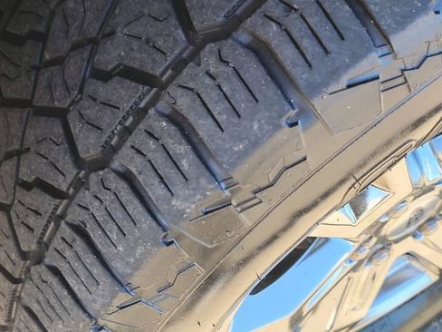 Used 2022 Ford F150 XLT w/ Equipment Group 301A Mid image 14