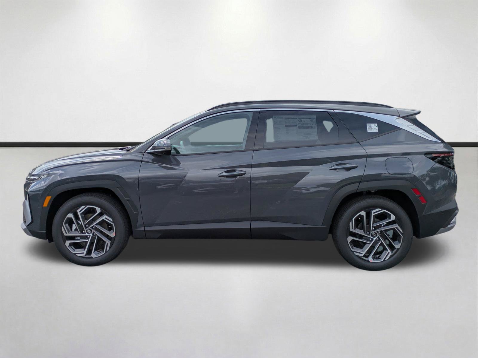 New 2026 Hyundai Tucson Limited w/ Tow & Go Package FWD image 8
