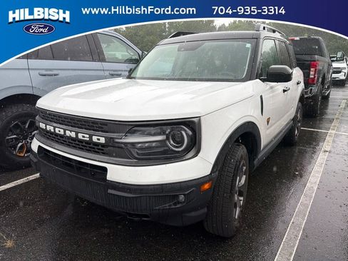 Used 2022 Ford Bronco Sport Badlands AWD/4WD image 1