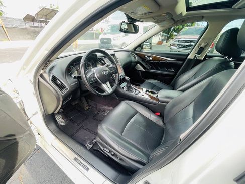 Used 2018 INFINITI Q50 Luxe w/ Sensory Package (Luxe) RWD image 12