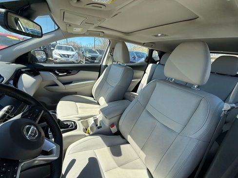 Used 2022 Nissan Rogue Sport SL w/ Premium Package AWD/4WD image 21