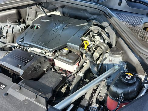 Used 2023 Genesis GV80 2.5T w/ Prestige Package image 17