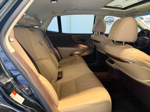 Used 2020 Lexus LS 500 AWD w/ Interior Upgrade Package image 23