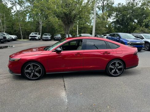 Used 2026 Honda Accord SE image 2