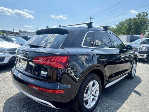 Used 2019 Audi Q5 2.0T Premium w/ Convenience Package AWD/4WD image 5