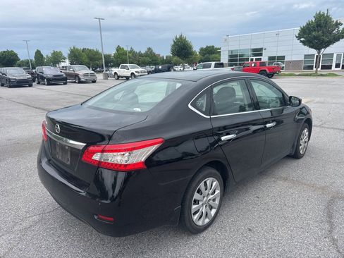 Used 2015 Nissan Sentra S FWD image 5