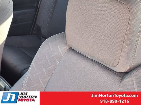 Used 2024 Toyota Tacoma SR image 16