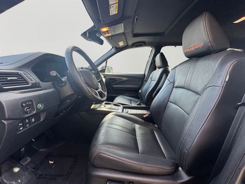 Used 2022 Honda Passport TrailSport image 10