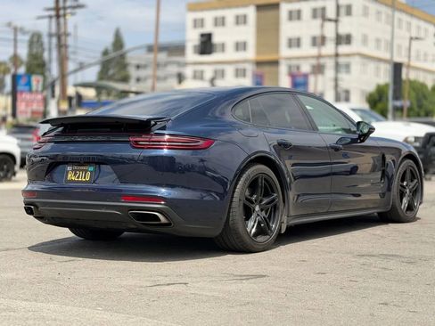 Used 2018 Porsche Panamera image 17