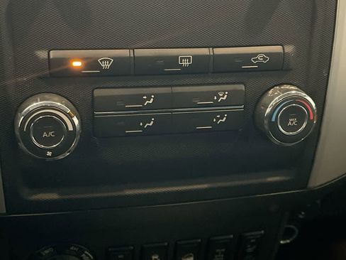 Used 2012 Nissan Frontier PRO-4X w/ Pro-4x Luxury Pkg image 17