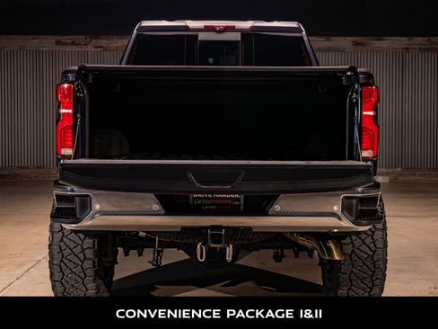 Used 2024 Chevrolet Silverado 2500 LTZ w/ LTZ Plus Package image 8