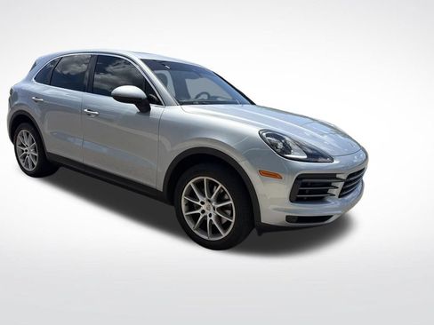 Used 2020 Porsche Cayenne AWD/4WD image 2