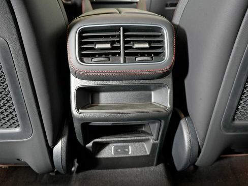 New 2026 Mercedes-Benz GLE 63 AMG S image 30