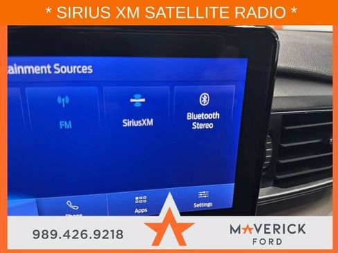 Used 2022 Ford Explorer XLT w/ Equipment Group 202A AWD/4WD image 11