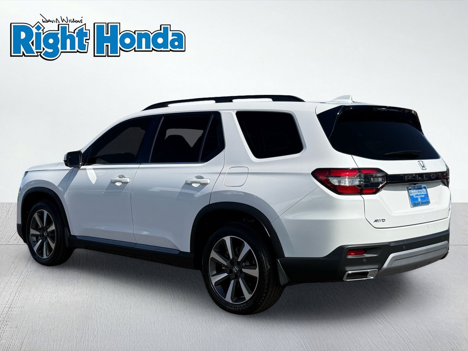 Used 2024 Honda Pilot Elite image 5