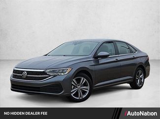 Used 2024 Volkswagen Jetta SE FWD video 1