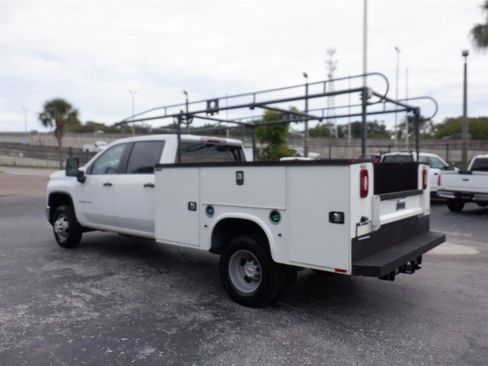 Used 2024 Chevrolet Silverado 3500 W/T w/ WT Convenience Package AWD/4WD image 3