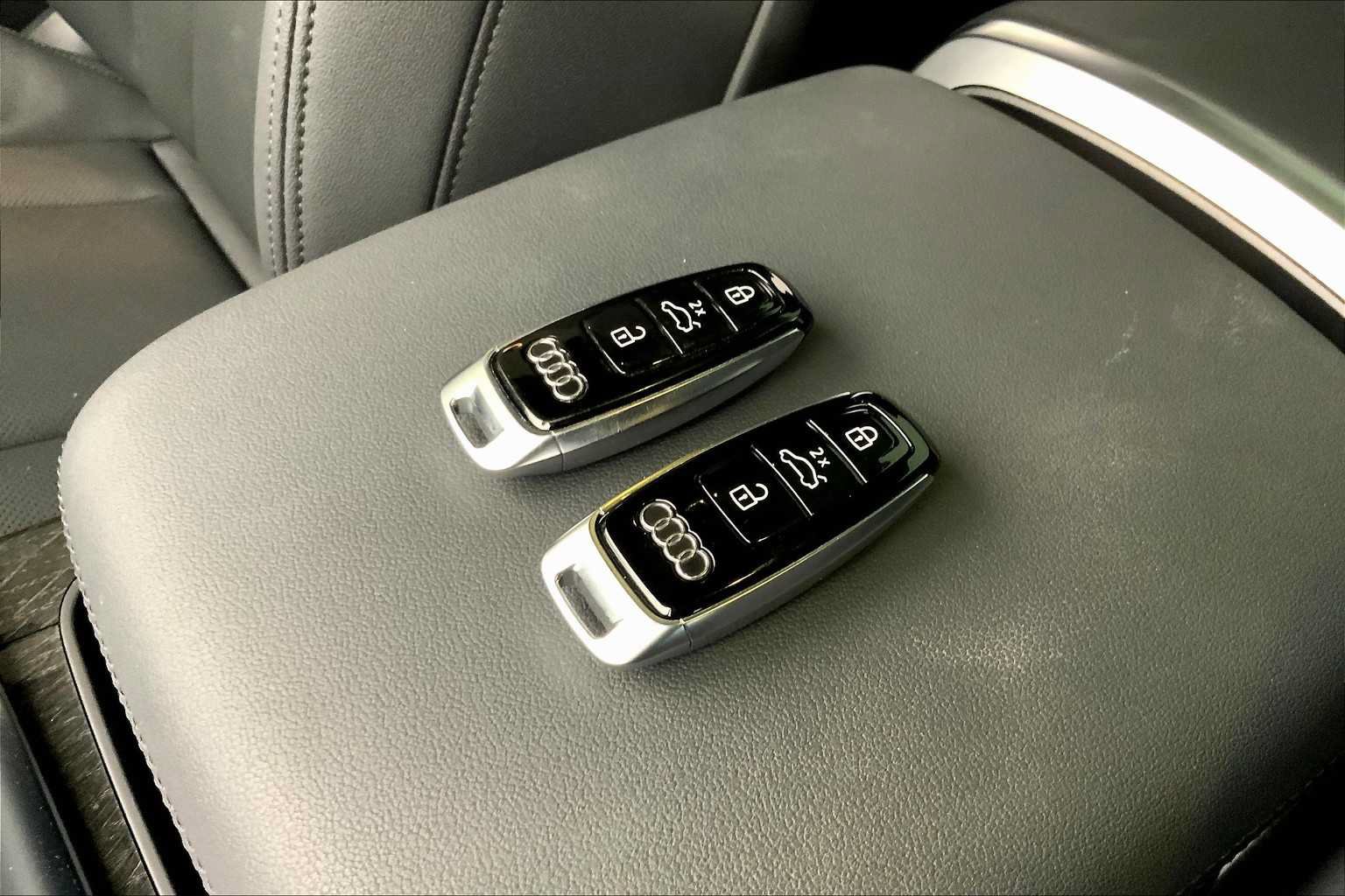Used 2024 Audi Q7 3.0T Prestige AWD/4WD image 14