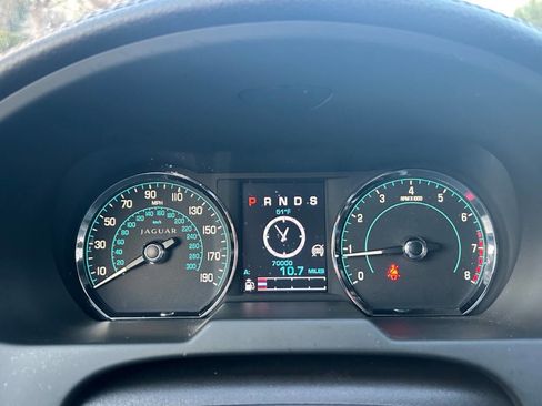 Used 2013 Jaguar XF 3.0 image 18