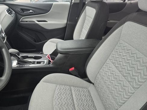 Used 2022 Chevrolet Equinox LT FWD image 21