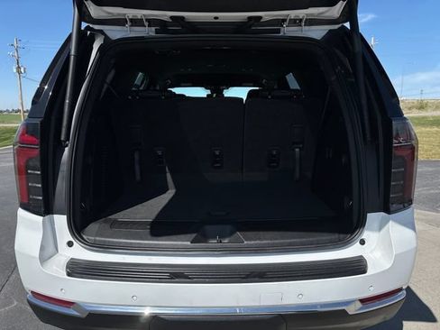 Certified 2025 Chevrolet Tahoe LT AWD/4WD image 27