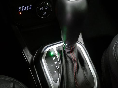 Used 2023 Jeep Renegade Trailhawk w/ Trailhawk Elite Group image 23