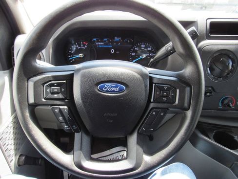 Used 2021 Ford E-350 and Econoline 350 Super Duty RWD image 26