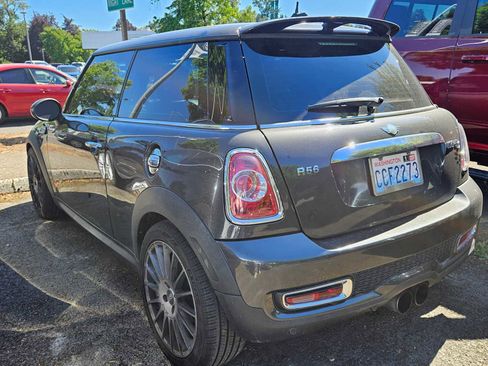 Used 2013 MINI Cooper S FWD image 6
