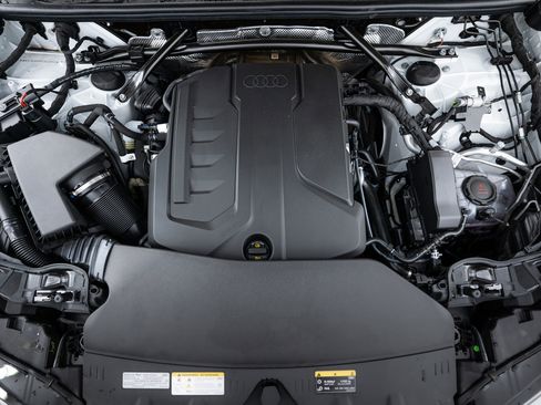 New 2025 Audi Q5 Premium Plus image 19