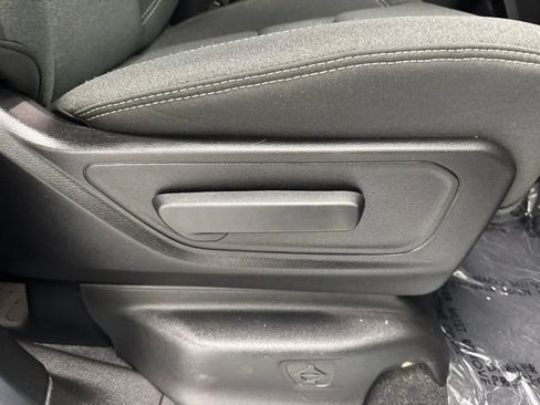 Used 2025 RAM 1500 Big Horn AWD/4WD image 26