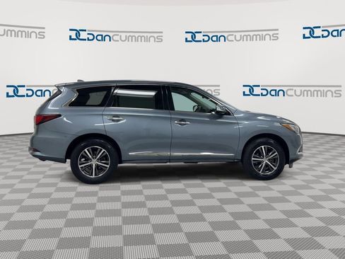 Used 2018 INFINITI QX60 Luxe image 9