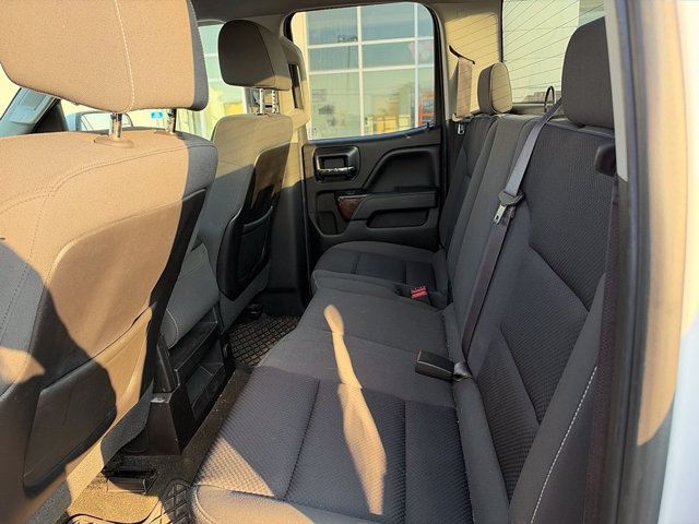 Used 2015 GMC Sierra 1500 SLE w/ SLE Value Package AWD/4WD image 15