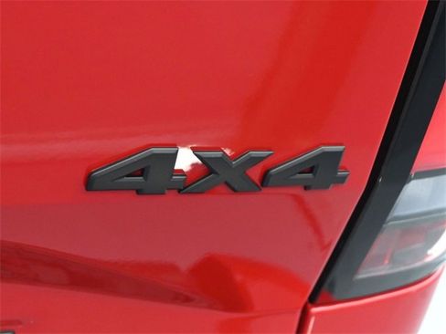 New 2026 Nissan Frontier SV image 16