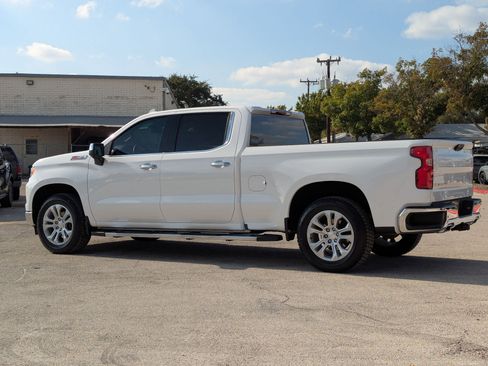 Used 2024 Chevrolet Silverado 1500 LTZ image 6