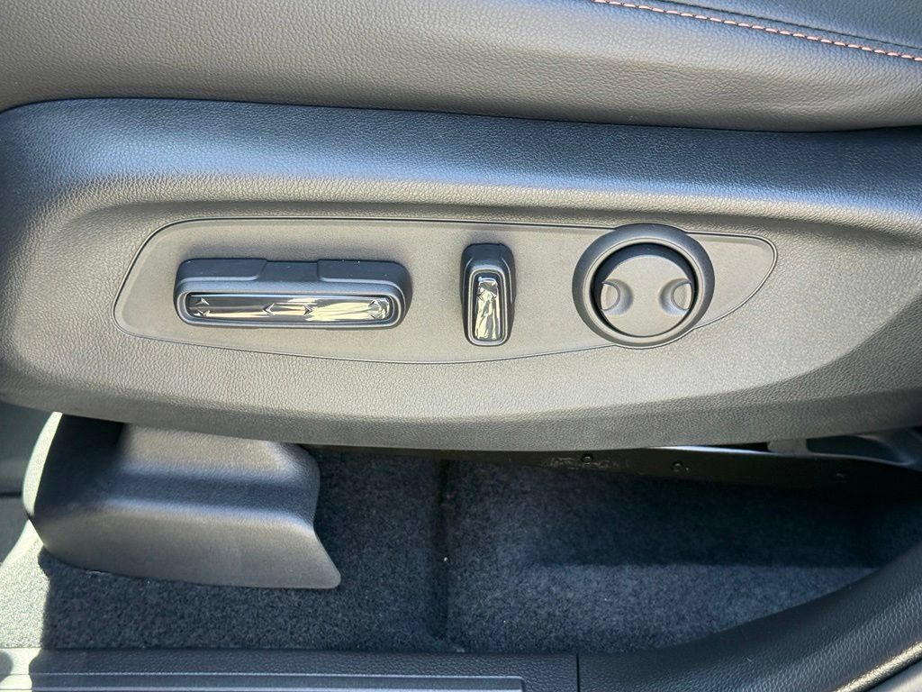 Certified 2026 Honda CR-V Sport Touring image 24