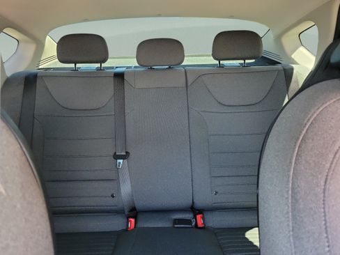 Used 2025 Kia K4 EX FWD image 11