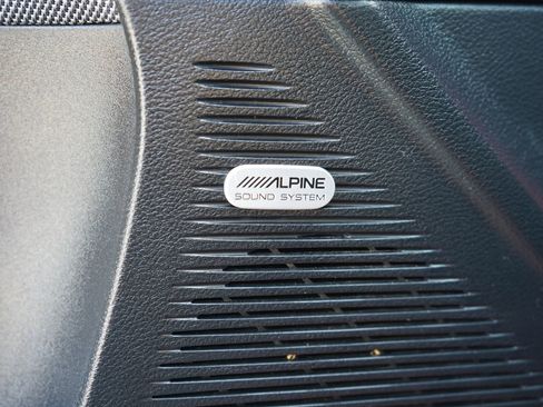 Used 2016 Dodge Challenger R/T w/ Driver Convenience Group image 23