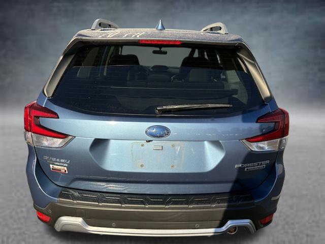 Used 2023 Subaru Forester Touring AWD/4WD image 5
