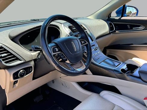 Used 2020 Lincoln Nautilus Reserve w/ Equipment Group 201A FWD image 18