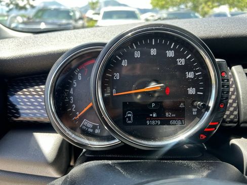 Used 2014 MINI Cooper S FWD image 25