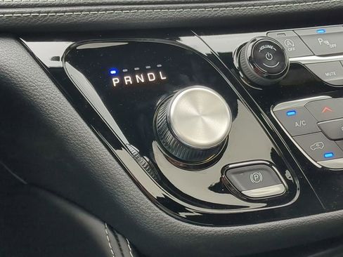 New 2026 Chrysler Pacifica Limited w/ S Appearance Package image 24