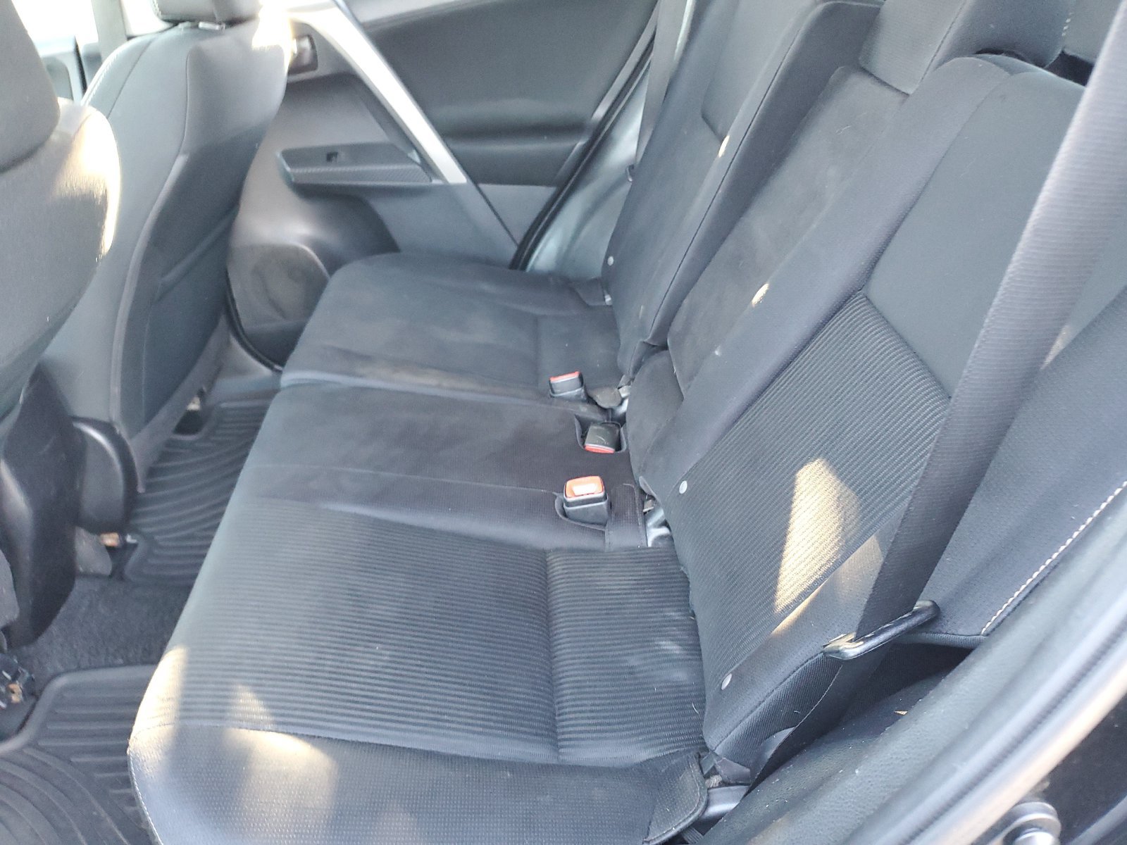 Used 2013 Toyota RAV4 XLE AWD/4WD image 13