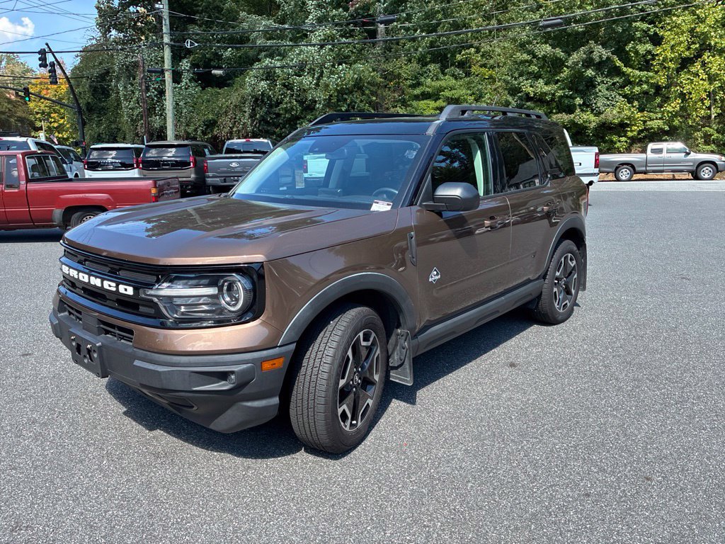 Used 2022 Ford Bronco Sport Outer Banks w/ Tech Package AWD/4WD image 5